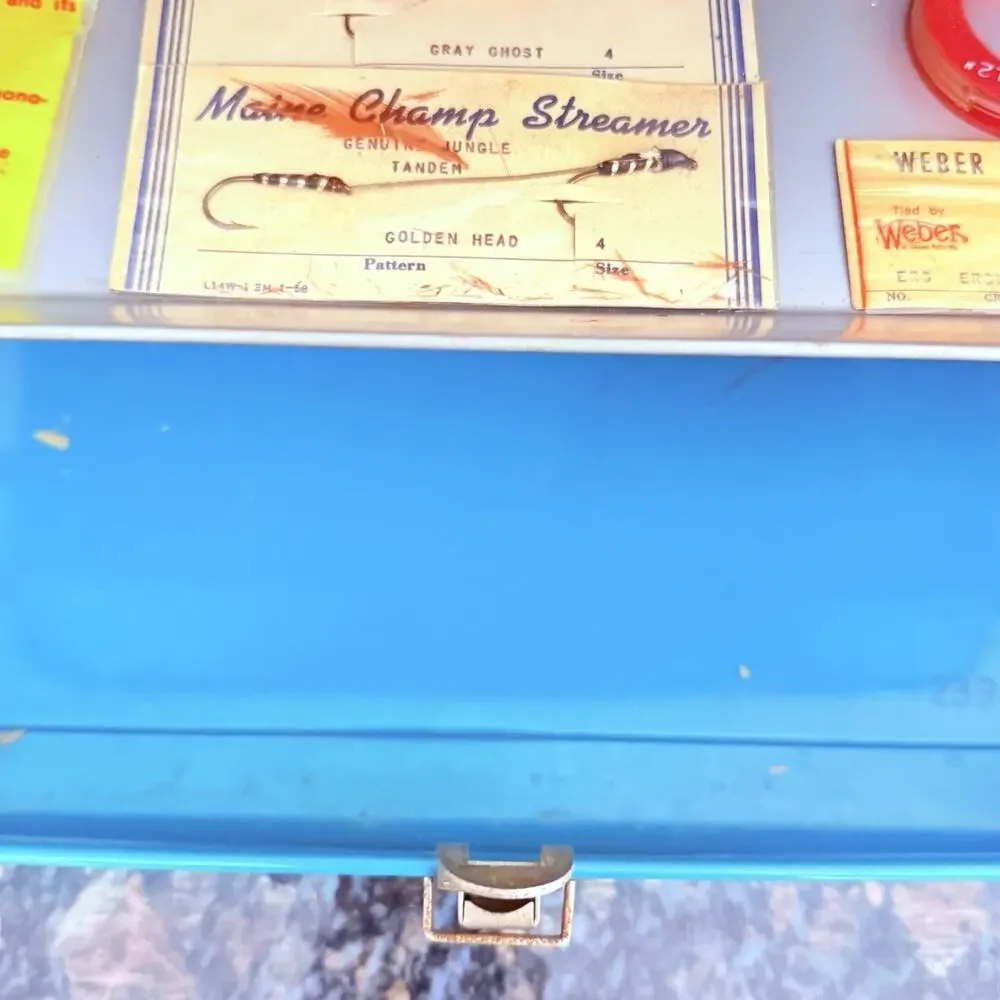 Vintage Loc-Wel 1356 Blue Metal Tackle Box Liberty Steel Fishing Lures USA 13”